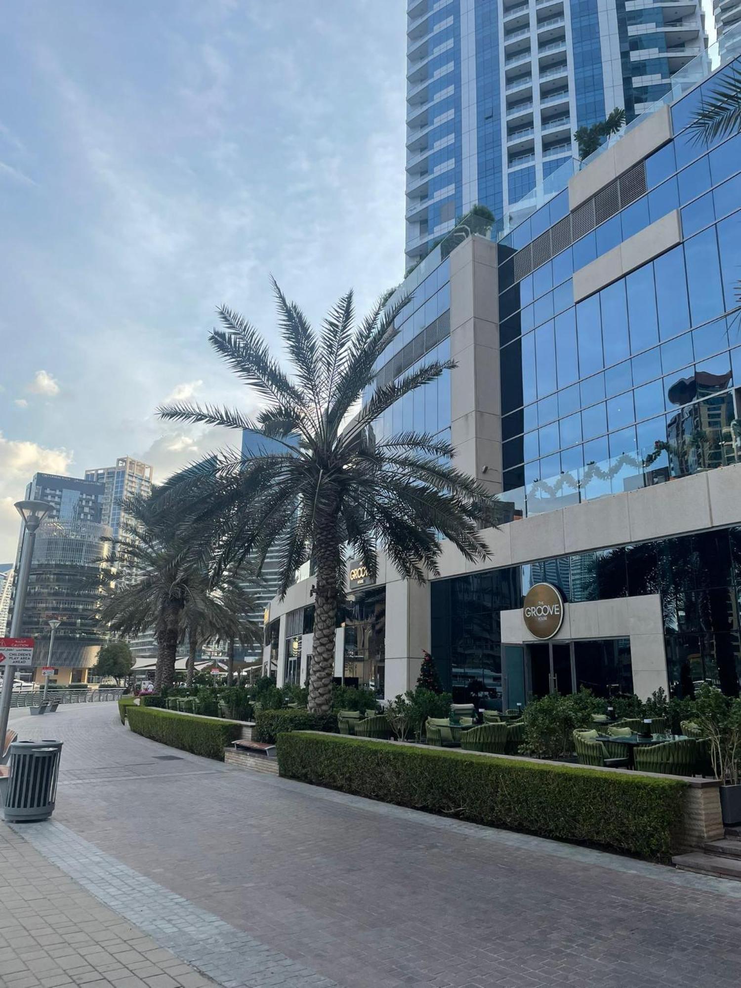 ホテル Four Stars Dubai Marina Jbr エクステリア 写真