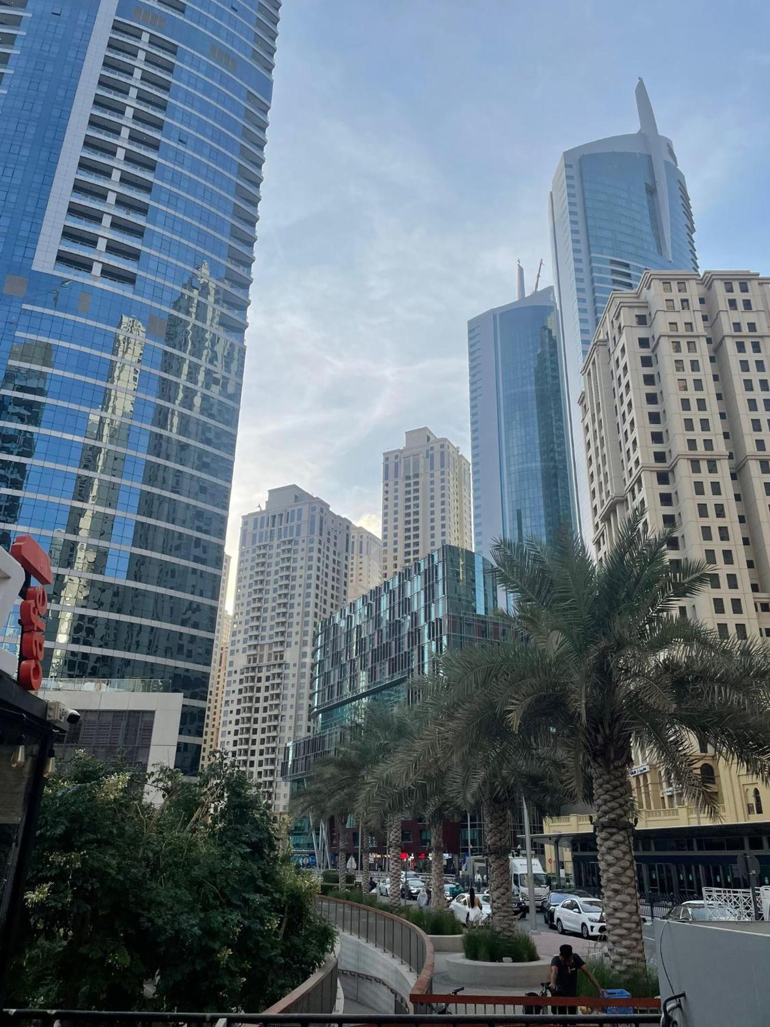 ホテル Four Stars Dubai Marina Jbr エクステリア 写真
