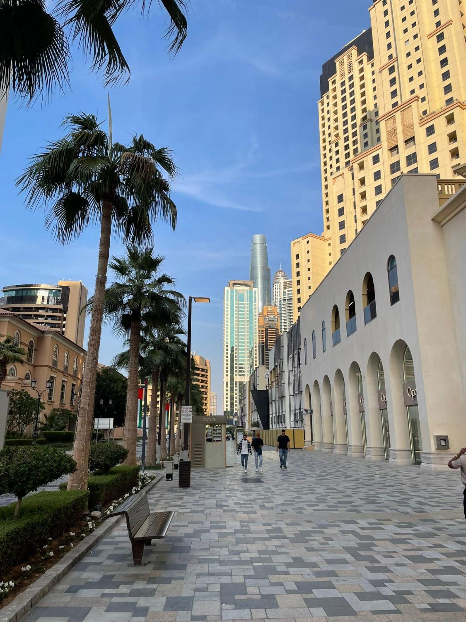 ホテル Four Stars Dubai Marina Jbr エクステリア 写真