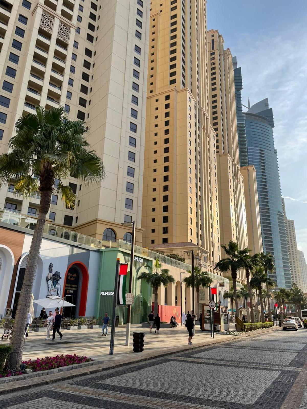 ホテル Four Stars Dubai Marina Jbr エクステリア 写真