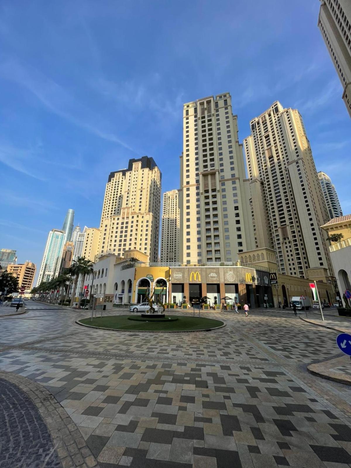 ホテル Four Stars Dubai Marina Jbr エクステリア 写真