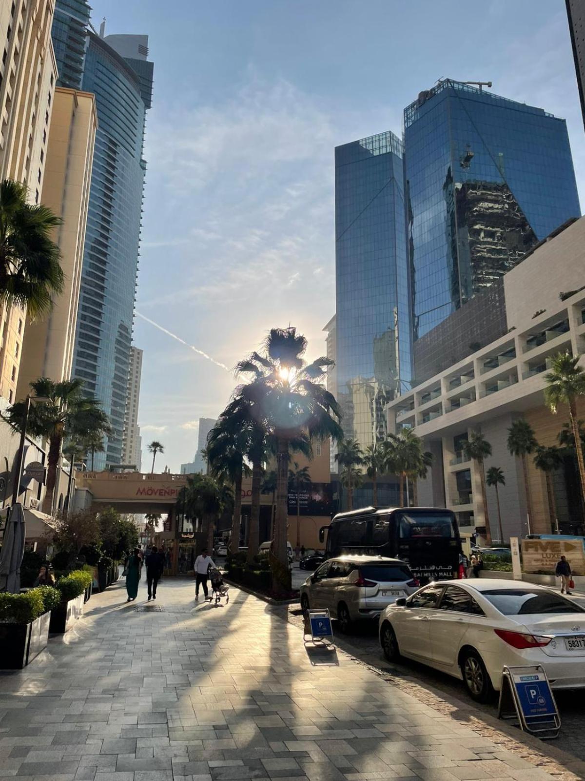 ホテル Four Stars Dubai Marina Jbr エクステリア 写真
